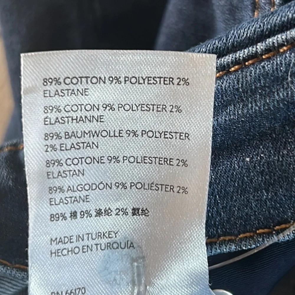 Free People size 27 busted knee skinny jeans